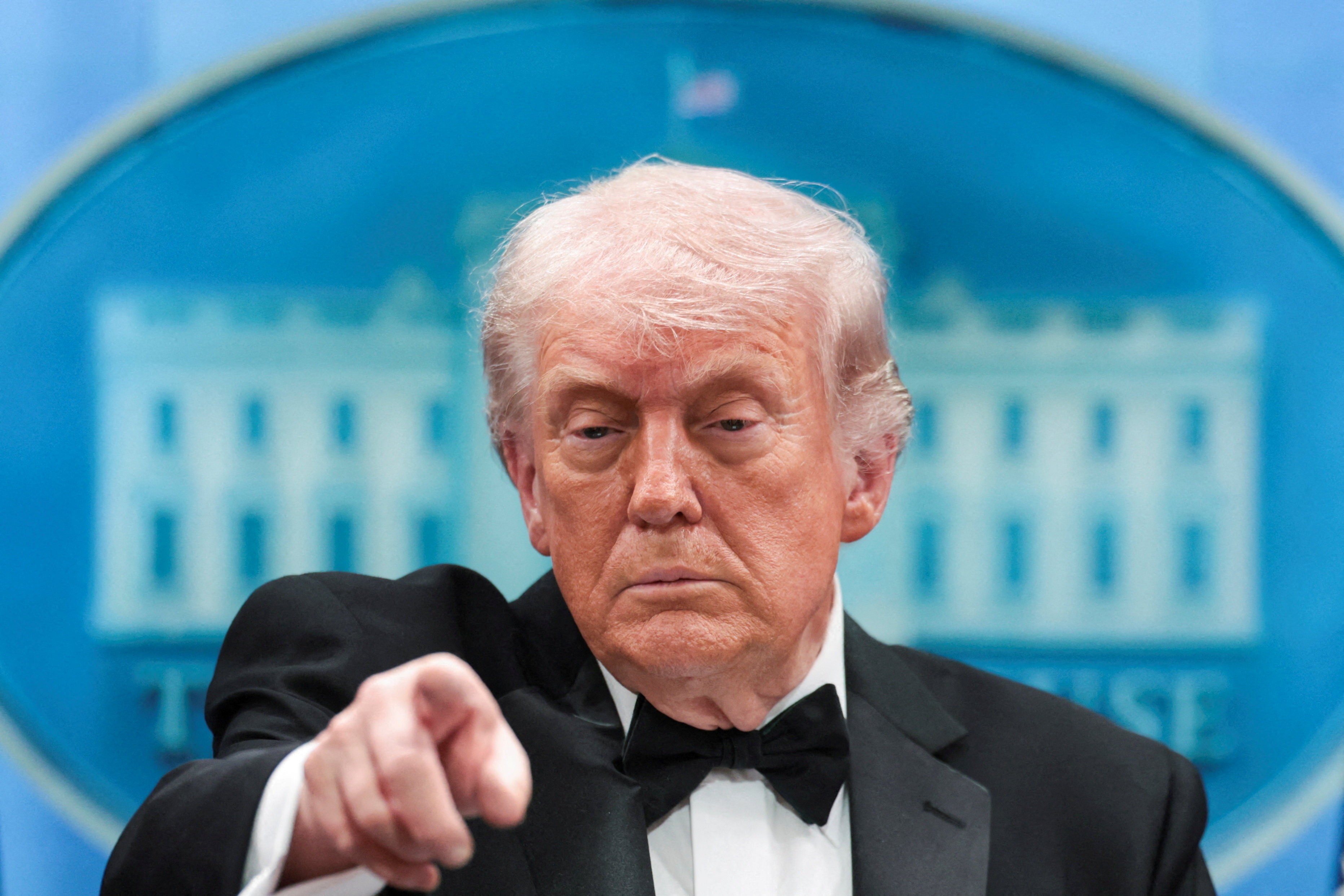 Trump critica Alemanha após chanceler dizer que EUA estão sendo humilhados na guerra: 'Estão indo mal'